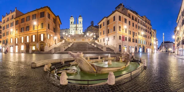 Piazza di Spagna por la noche, Roma, Italia . — Foto de Stock