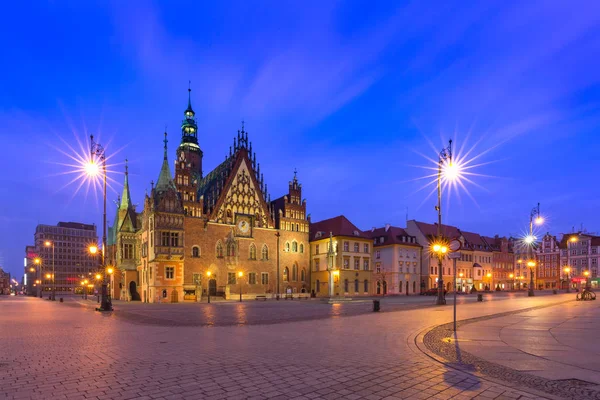 Prefeitura na Praça do Mercado em Wroclaw, Polônia — Fotografia de Stock