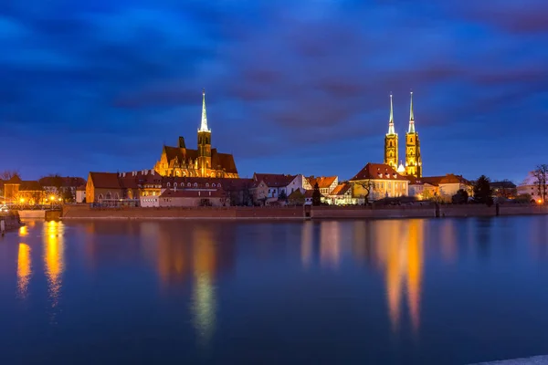 Katedra wyspie w nocy w Wrocław, Polska — Zdjęcie stockowe