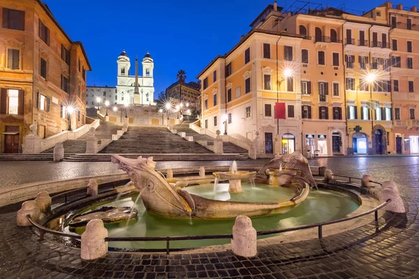 Piazza di Spagna por la noche, Roma, Italia . — Foto de Stock