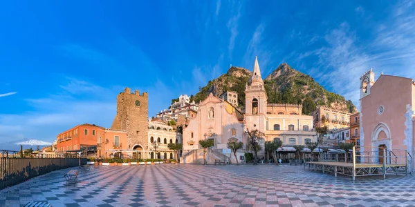 Piazza IX Aprile, Ταορμίνα, Σικελία, Ιταλία — Φωτογραφία Αρχείου