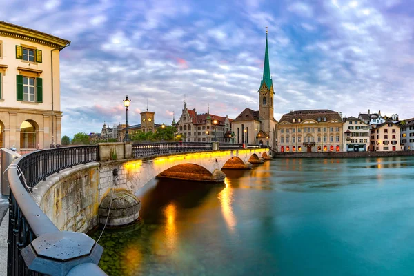 Цюрих, крупнейший город Швейцарии — стоковое фото