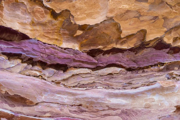 Πολύχρωμες Αμμουδιές Στην Πέτρα Ιορδανία Αφηρημένο Φόντο Χώρο Για Κείμενο — Φωτογραφία Αρχείου