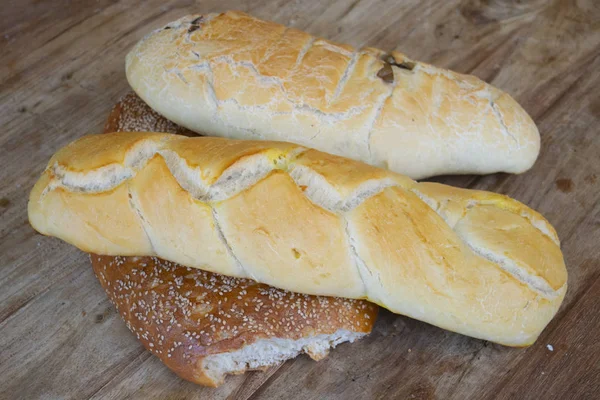Різноманітність Французький Хліб Багетом Кунжутом Fougasse — стокове фото