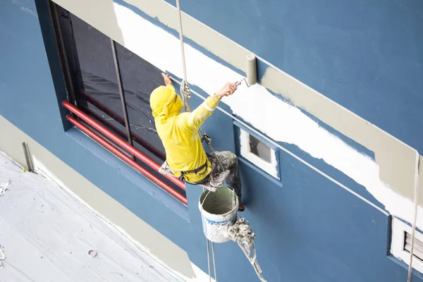 Painters Hanging Roll Painting Color Building Wall — Stock Photo, Image