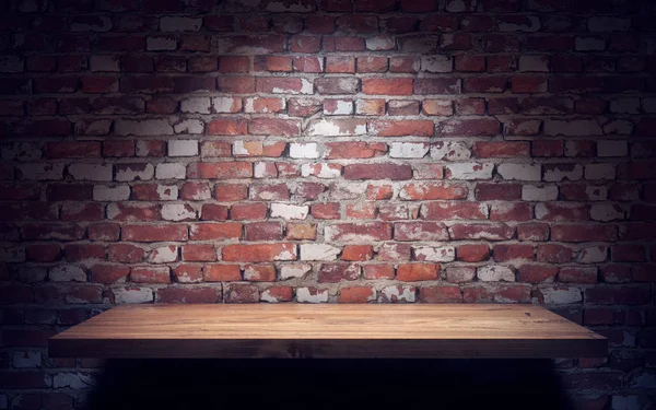 Scaffale in legno vuoto su muro di mattoni. rendering 3d — Foto Stock