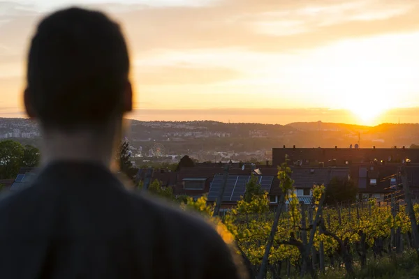 Young Man Watching Sunset City Skyline — Stock Photo, Image
