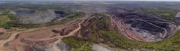 Open pit mining in quarries