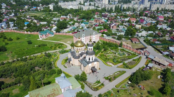 St. Alexievsky Temple and the Temple of Smolensk Mother of God, — Foto Stock