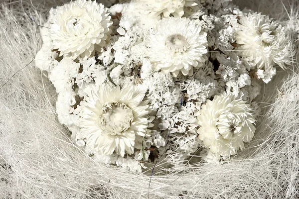 bouquet of dried flowers in shades of white