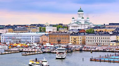 Helsinki şehri Helsinki Katedrali ve Pazar Meydanı, Finlandiya