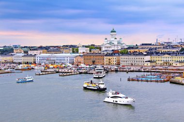 Helsinki şehri Helsinki Katedrali ve Pazar Meydanı, Finlandiya
