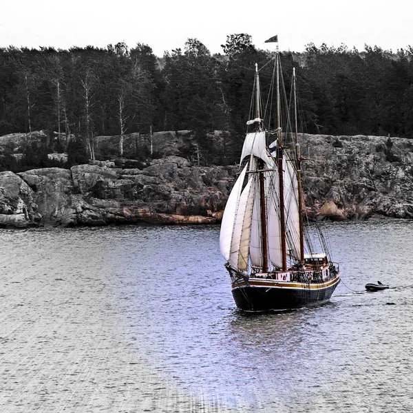 Вітрильний корабель. Фотографія в старовинному стилі зображення — стокове фото
