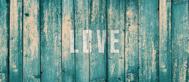 Mavi ahşap doku bir arka plan üzerinde aşk sözle