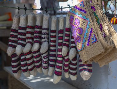 bit pazarı sıcak çorap örme
