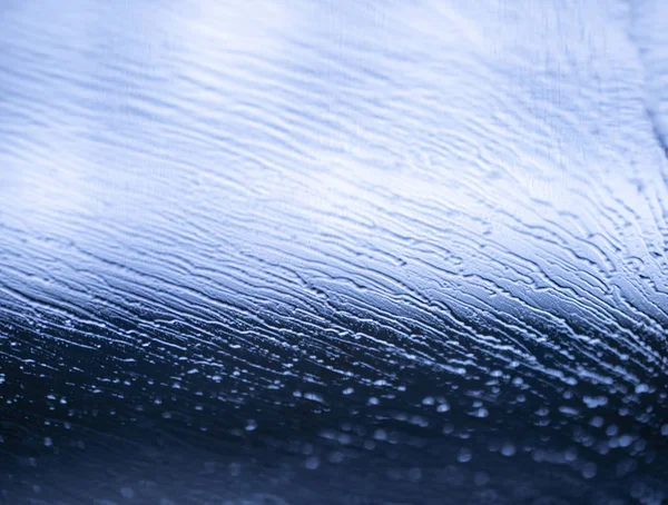 Texturen Strömmande Vatten Glaset Bilen Biltvätten Med Olika Högdagrar Och — Stockfoto