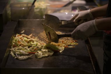 gece yemek yemek Pazar Tayland