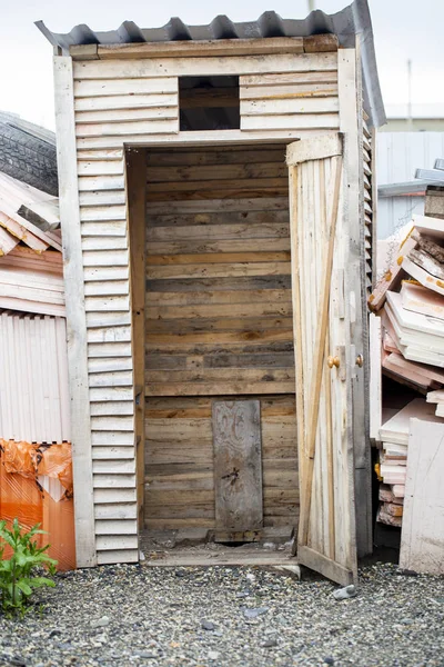 Wooden toilet standing on the outside of the house — Stock Image Wooden Toilet Standing House Royalty Free Stock Photos