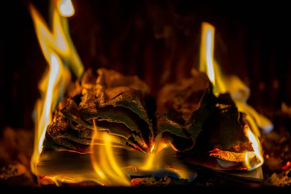 Libro Viejo Ardiendo Chimenea Fuego Chimenea —  Fotos de Stock