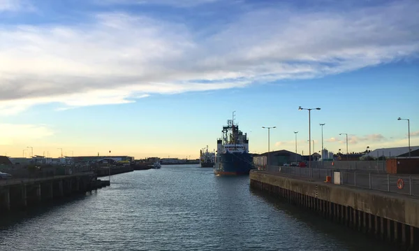 Pequena Doca Industrial Lowestoft Cidade Turística East Anglia — Fotografia de Stock