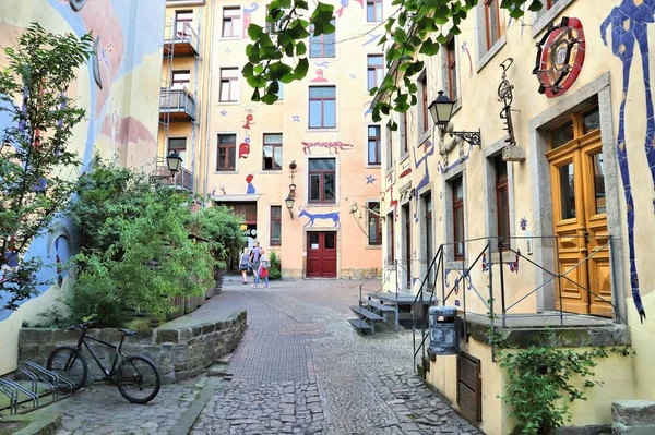 Dresden Allemagne Mai 2018 Les Gens Visitent Passage Kunsthof Dans — Photo