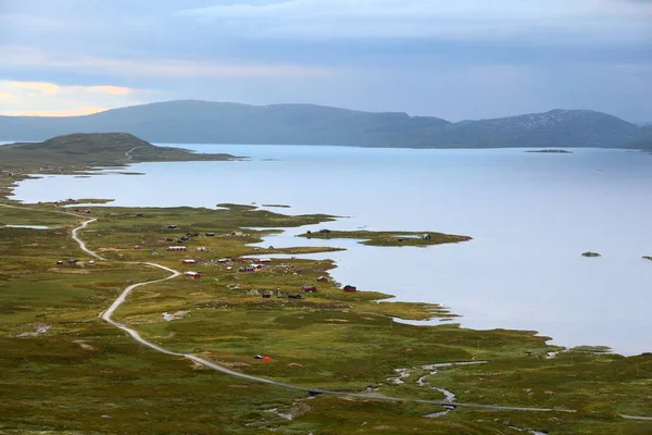 Λίμνη Vinstre Jotunheimen Εθνικό Πάρκο Στη Νορβηγία Δείτε Βράδυ Καλοκαίρι — Φωτογραφία Αρχείου