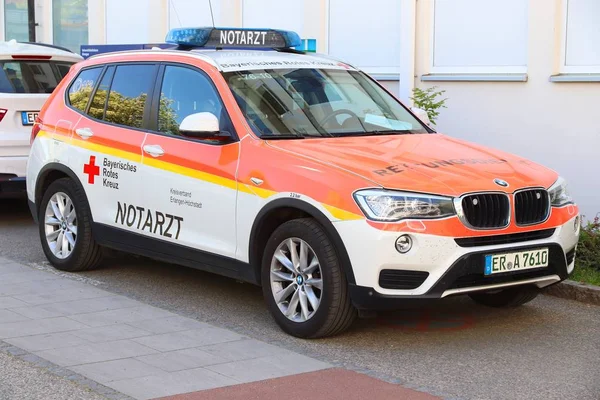 Erlangen Germany May 2018 Bavaria Red Cross Suv Emergency Physician — Stock Photo, Image