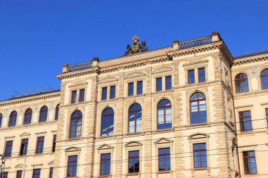 Chemnitz şehir Almanya (Saksonya eyalet). Chemnitz Teknoloji Üniversitesi, genel eğitim kurumu.