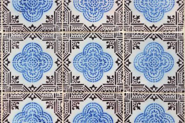 Azulejos - geleneksel Portekizce fayans Lizbon. Mimari süsleme.
