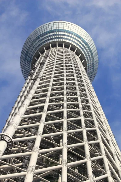 日本东京 2016 Skytree 塔在东京 634 米高广播塔是世界上第二最高的结构 — 图库照片