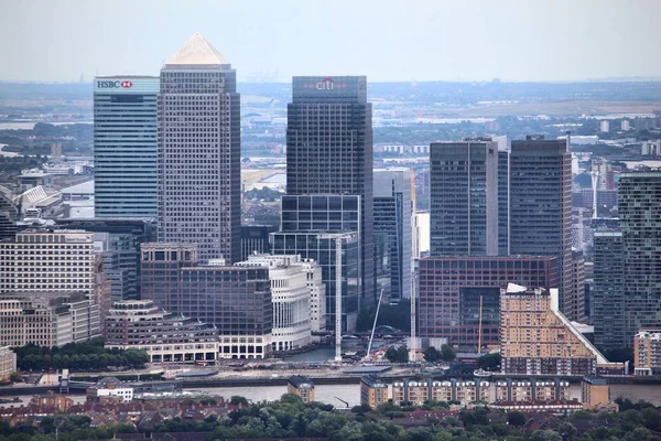 Londyn Wielka Brytania Lipca 2016 Mglisty Panoramę Kompleksu Biurowego Canary — Zdjęcie stockowe