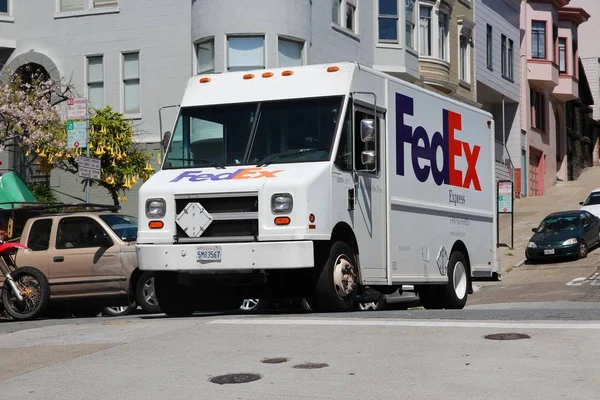 San Francisco Eua Abril 2014 Fedex Delivery Van San Francisco — Fotografia de Stock