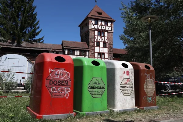 Norymberga Niemcy Maja 2018 Posortowane Domowych Odpadów Pojemników Recyklingu Norymberdze — Zdjęcie stockowe