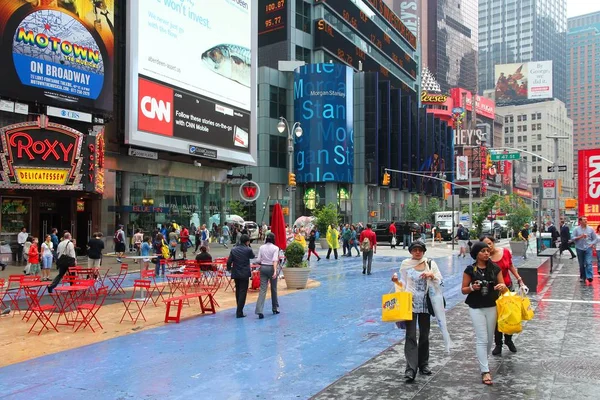 New York Usa Giugno 2013 Gente Visita Times Square New — Foto Stock