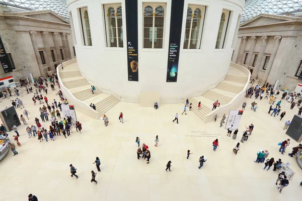 London Wielka Brytania Lipca 2016 Ludzie Odwiedzić British Museum Świetne — Zdjęcie stockowe