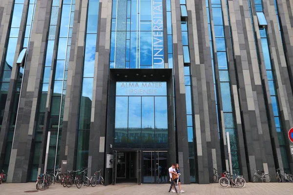 Leipzig Germania Maggio 2018 Passeggiata Degli Studenti Presso Augusteum Edificio — Foto Stock