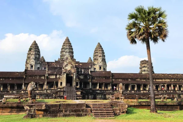 Angkor Wat Ναός Χμερ Στην Καμπότζη Μνημείο Παγκόσμιας Κληρονομιάς Της — Φωτογραφία Αρχείου