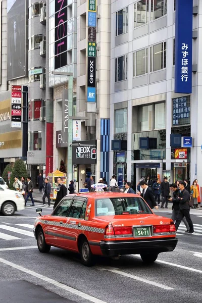 日本东京 2016 人民店在日本东京银座区 东京是日本首都城市 3780 万人生活在其地铁的地区 — 图库照片