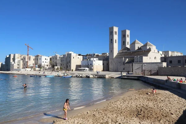 Molfetta Italy May 2017 People Visit Molfetta Beach Apulia Region — Stock Photo, Image