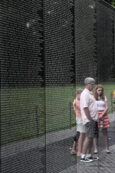 Washington Usa Juni 2013 Vietnam Veterans Memorial Weergave Washington Miljoen — Stockfoto