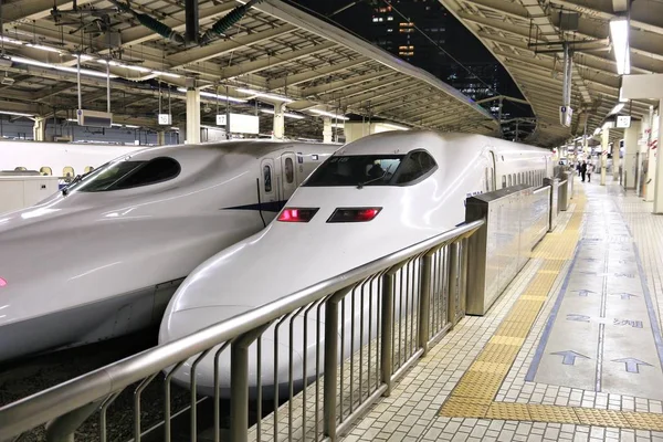 Tokyo Japonya Kasım 2016 Tokyo Stasyonu Japonya Shinkansen Tokaido Mermi — Stok fotoğraf