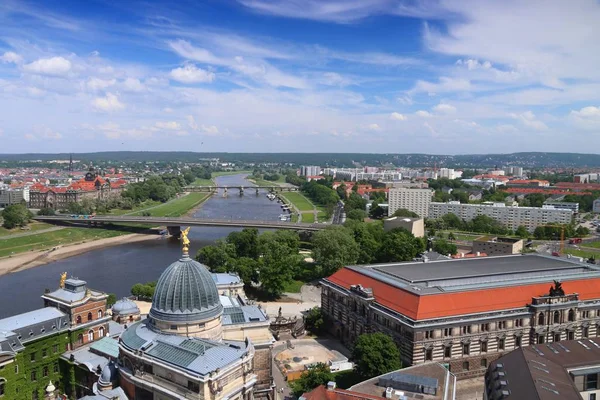 德累斯顿城市空中风景在德国 Sachsen Elbe — 图库照片