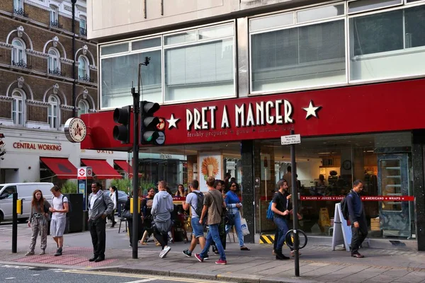 Londres Reino Unido Julio 2016 Gente Pasa Por Tienda Bocadillos — Foto de Stock