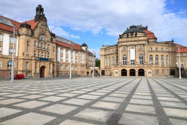 Chemnitz Sanat Galerisi ve Opera Ev (Opernhaus) inşa. Almanya ('ın Saksonya eyaletinde şehir).