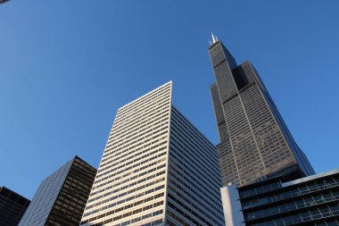 Chicago, Amerika Birleşik Devletleri - 27 Haziran 2013: Willis Tower (eski Sears Kulesi) Chicago manzarası görünümü. Bu 442 m boyunda ve 2013 yılı itibariyle ABD'de 2 en yüksek binası.