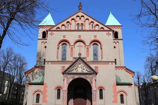 Igreja Hedwig Kosciol Swietej Jadwigi Chorzow Polônia — Fotografia de Stock