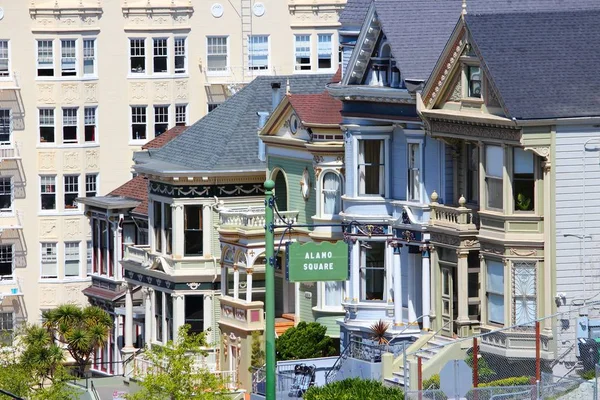 Damas Pintadas Arquitectura Histórica Alamo Square San Francisco —  Fotos de Stock