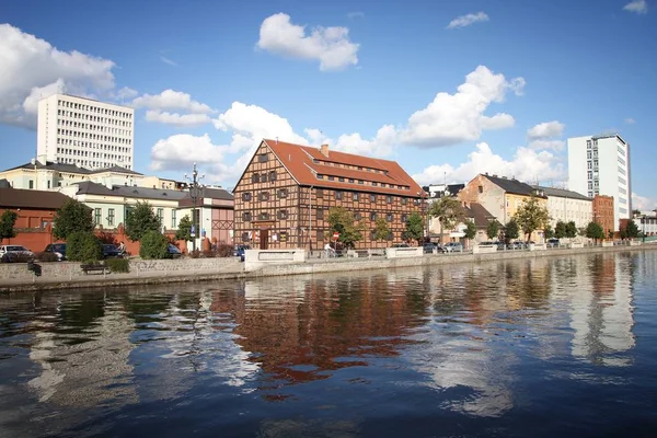 Bydgoszcz Poland September 2010 People Visit Riverfront Bydgoszcz Bydgoszcz Capital — Stock Photo, Image