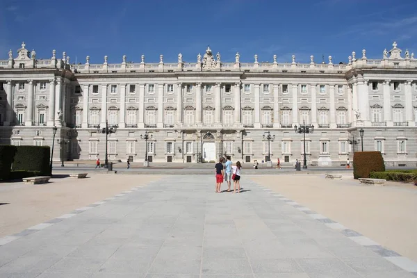 Madrid Espanha Setembro 2009 Pessoas Visitam Palácio Real Madrid Madrid — Fotografia de Stock