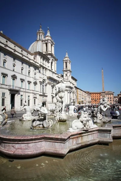 Roma Italia Abril 2012 Los Turistas Visitan Piazza Navona Roma — Foto de Stock